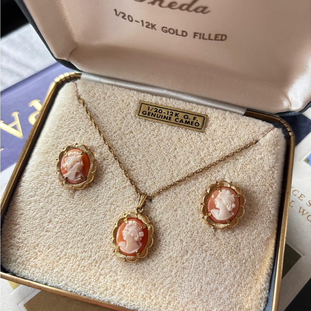Vintage 12K Gold Filled Cameo Earrings & Pendant Necklace Set